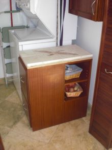 Rolling cabinet4